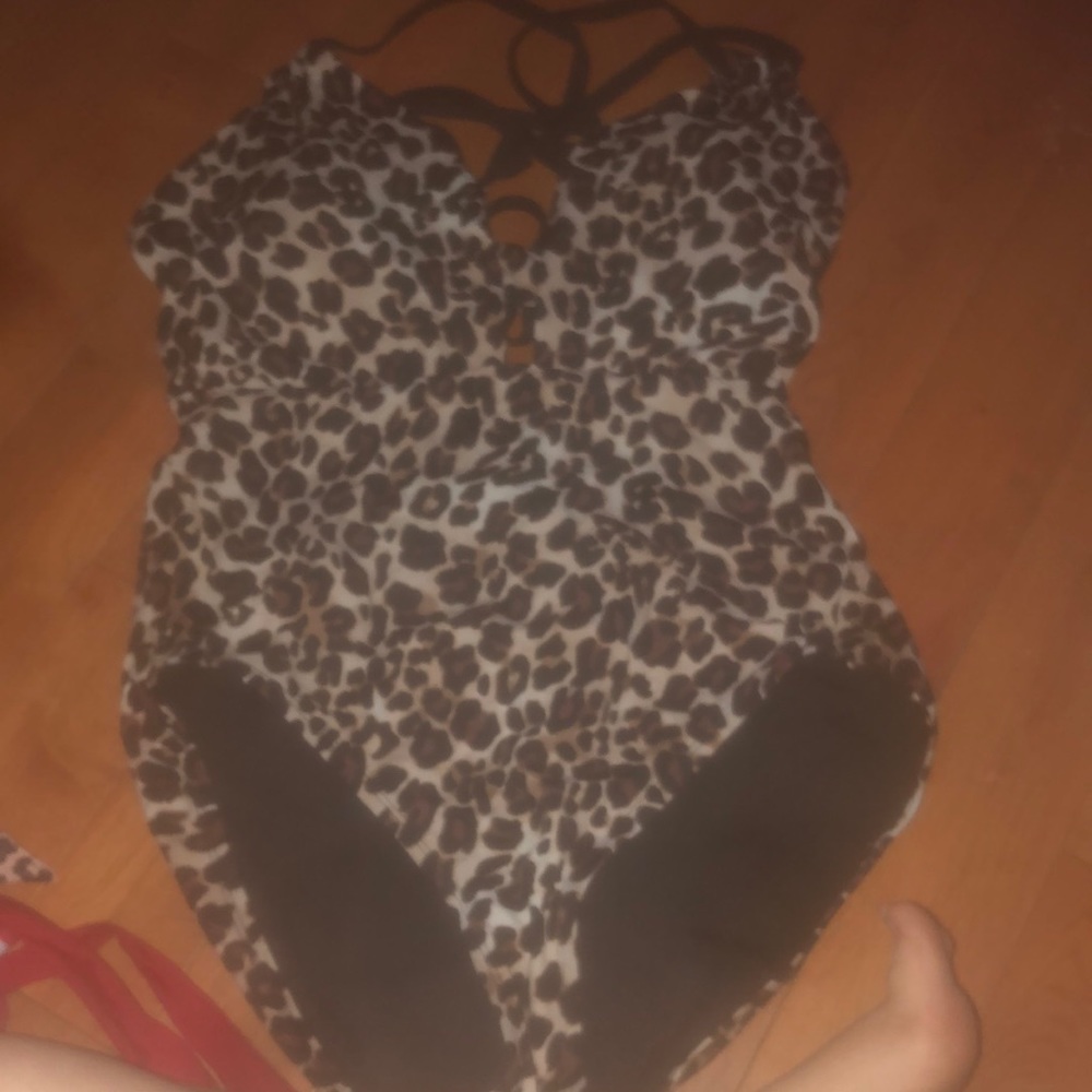 Swimsuit one piece